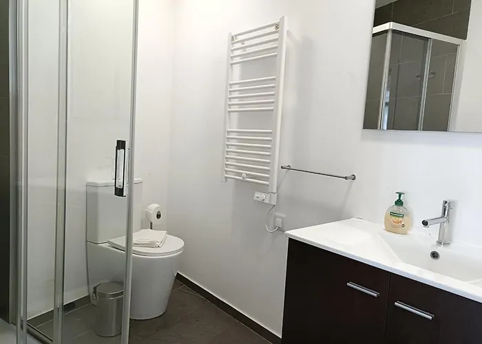 Dobairro At Merces דירה ליסבון