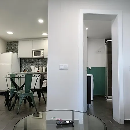 Dobairro At Merces Lisboa