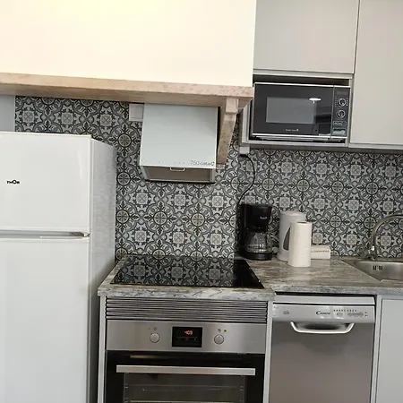 Dobairro At Merces Apartman *