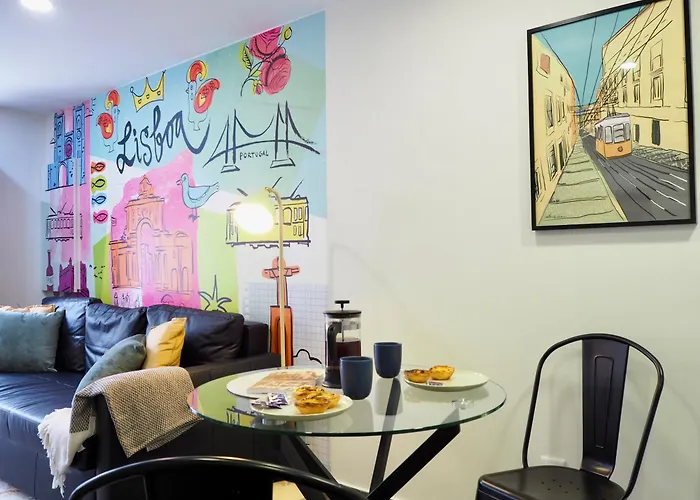 Chiado Local Artist W Parking & Ev Апартаменты